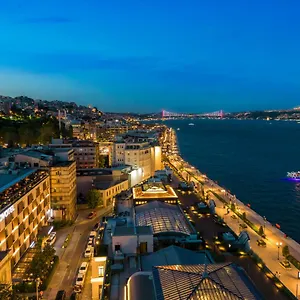 Novotel Bosphorus Istanboel